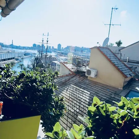 G.a.p. Aquarium Pentahouse *