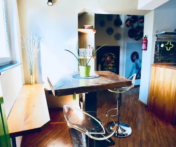 G.a.p. Aquarium Pentahouse Apartmán *