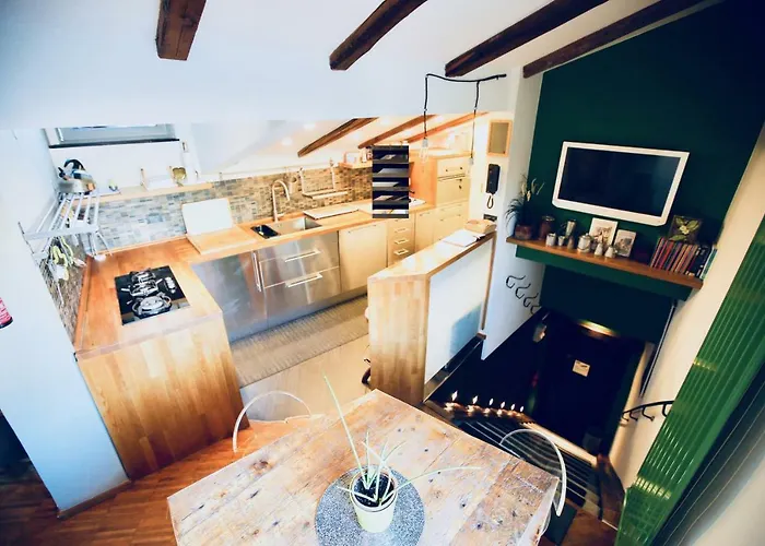 G.a.p. Aquarium Pentahouse Apartmán *