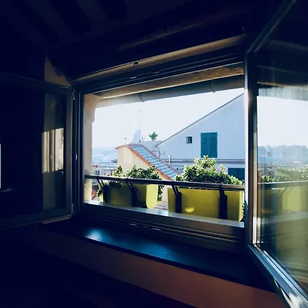 G.a.p. Aquarium Pentahouse * Γένοβα