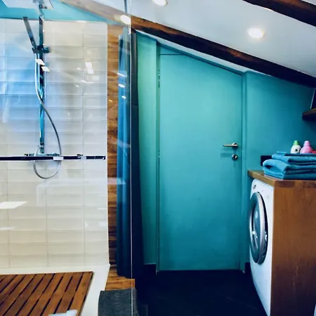 G.a.p. Aquarium Pentahouse * Γένοβα